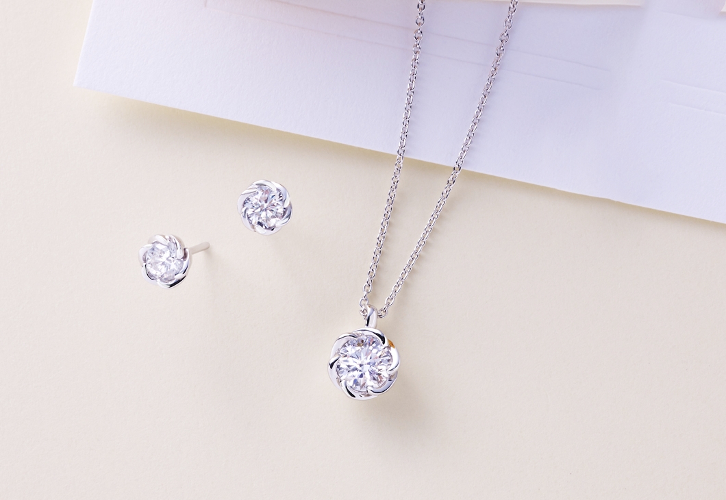 アニバーサリージュエリー